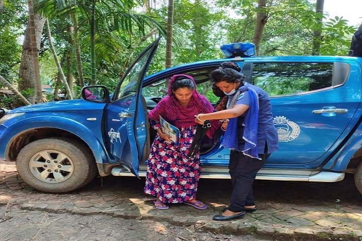 সেই নারীর পাশে দাঁড়ালেন মাশরাফি 8 image 95910 1591692936