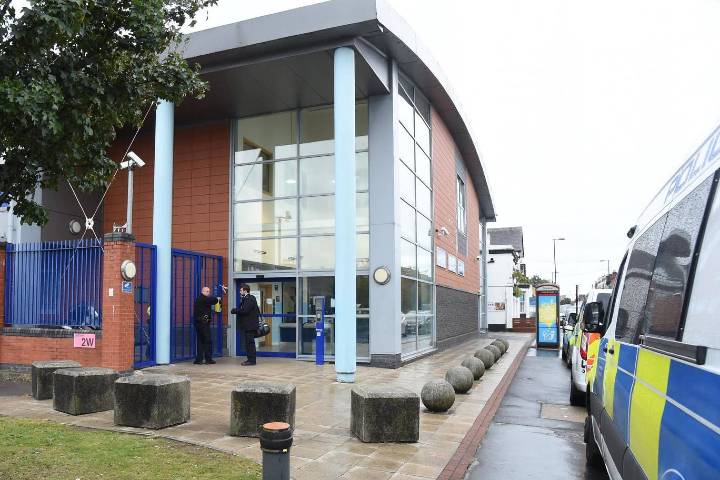 london police station