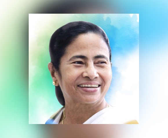 মমতার শরীর বাংলায়, চোখ দিল্লির দিকে 5 momota
