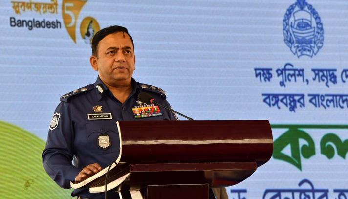 পুলিশকে পেশাদারিত্বের সঙ্গে দায়িত্ব পালনের আহ্বান আইজিপির 14 ignews24