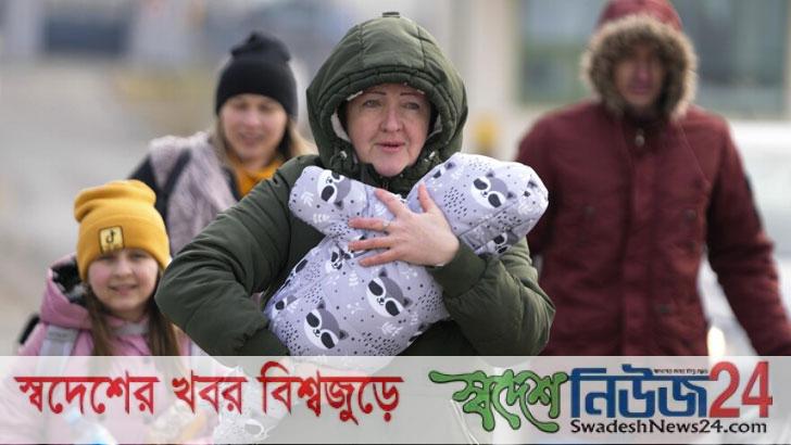 রুশ হামলায় ইউক্রেন ছেড়েছে ১০ লাখ মানুষ 11 Rus hamlai ucan caray say 10 lak manus