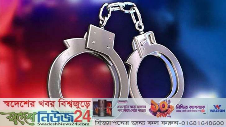 অস্ত্রসহ কিশোর গ্যাংয়ের ৩ সদস্য গ্রেফতার 9 ostro soho gangere 3 sodosho grafter