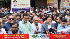 একটি দল সুযোগ পেলেই বিএনপিকে ছুরিকাঘাতের চেষ্টা করে রিজভী