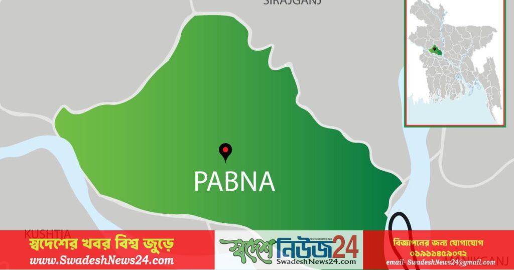 পাবনায় বিএনপি নেতার বিরুদ্ধে মসজিদের চাল আত্মসাতের অভিযোগ 2 pabna bnp