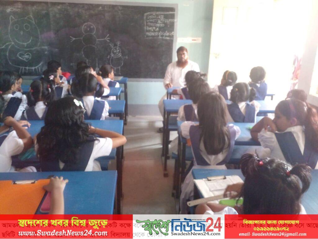 শিক্ষকরা আন্দোলনে আমতলীতে বার্ষিক পরীক্ষা বর্জন 2 IMG 20251201 WA0038